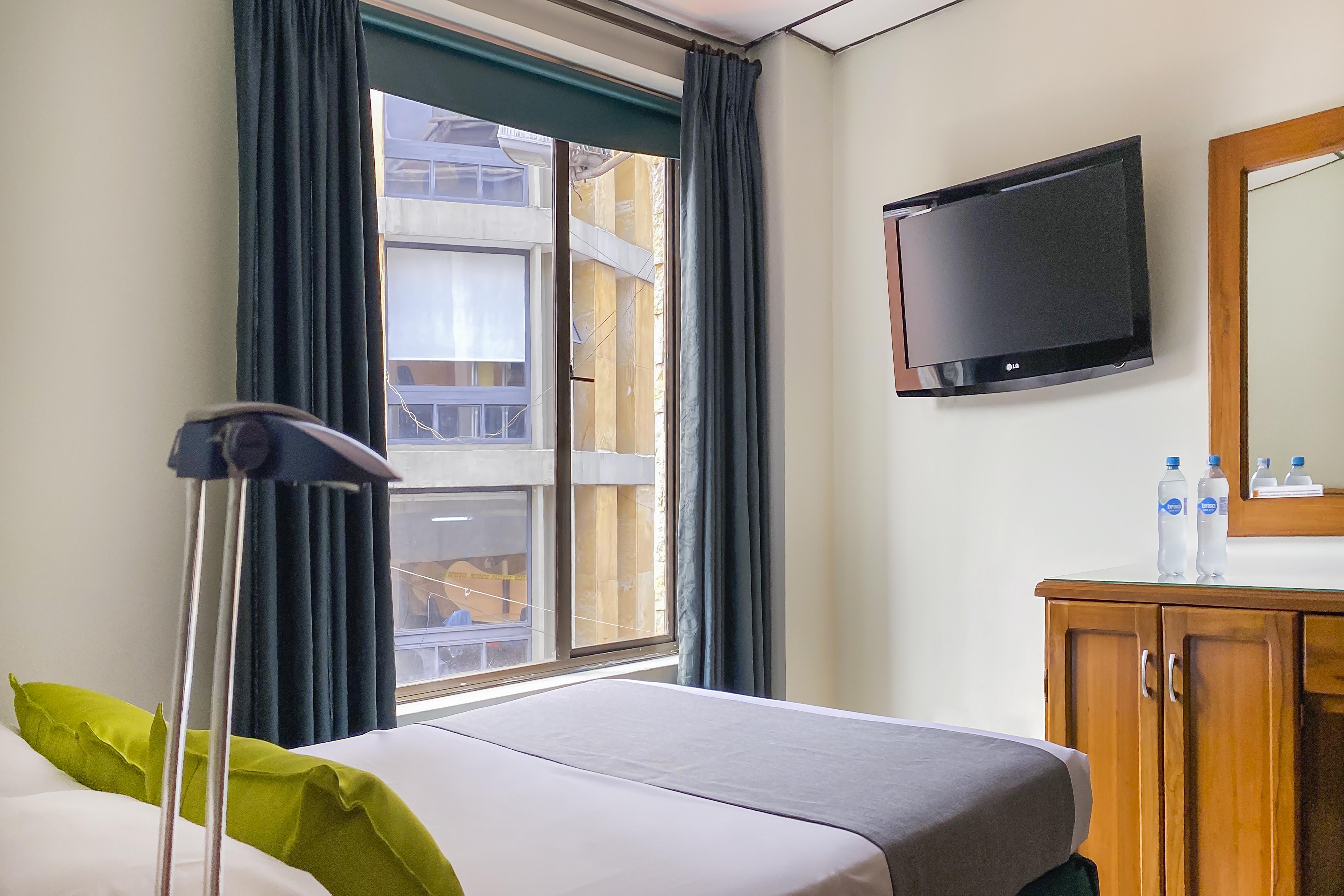 Ayenda 1140 Roma Plaza Hotel Манисалес Екстериор снимка