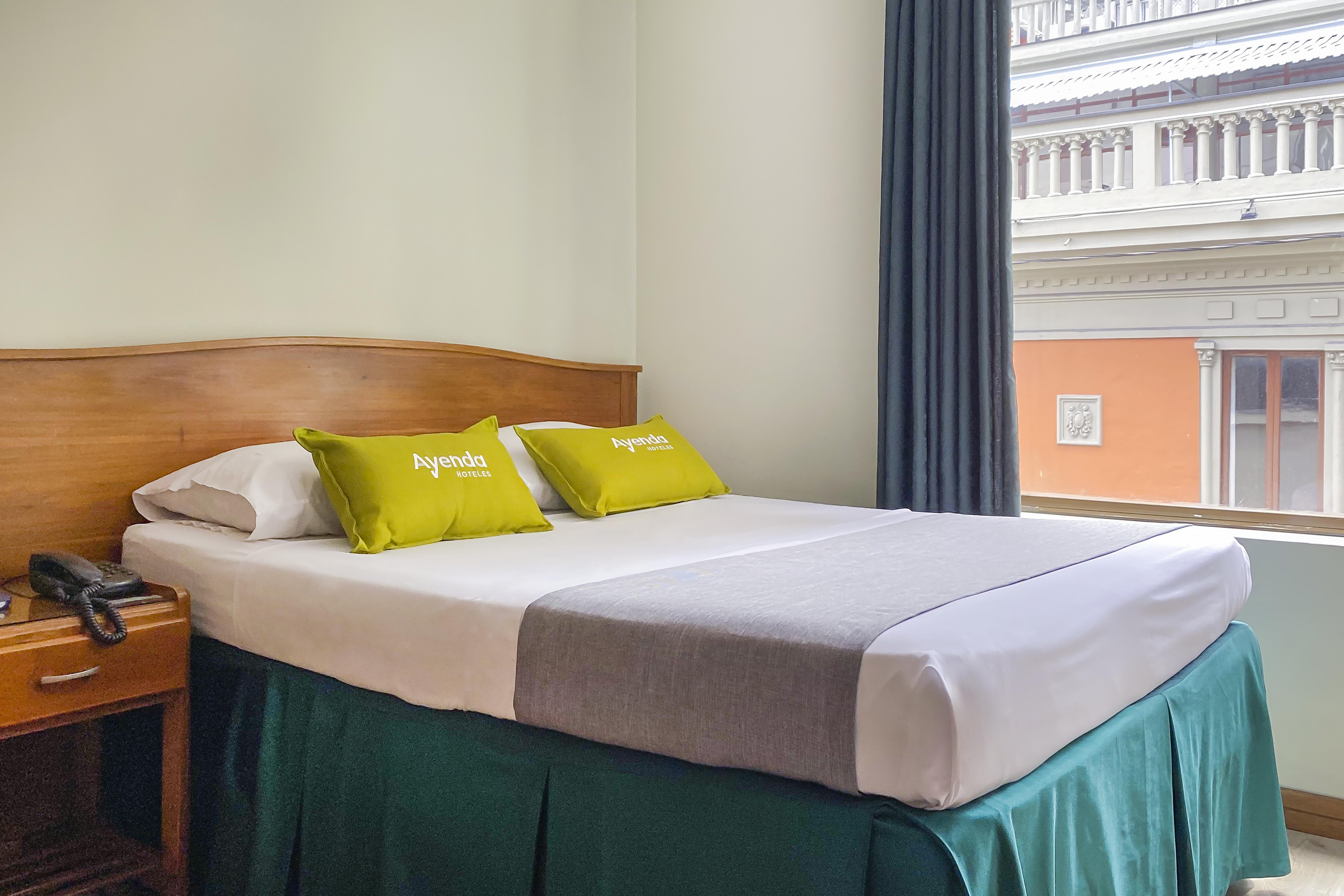 Ayenda 1140 Roma Plaza Hotel Манисалес Екстериор снимка